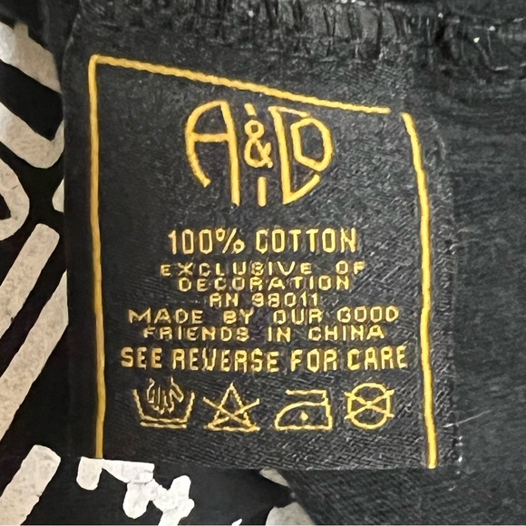 Akoo Brand Wisdom Blouse - Picture 6 of 7